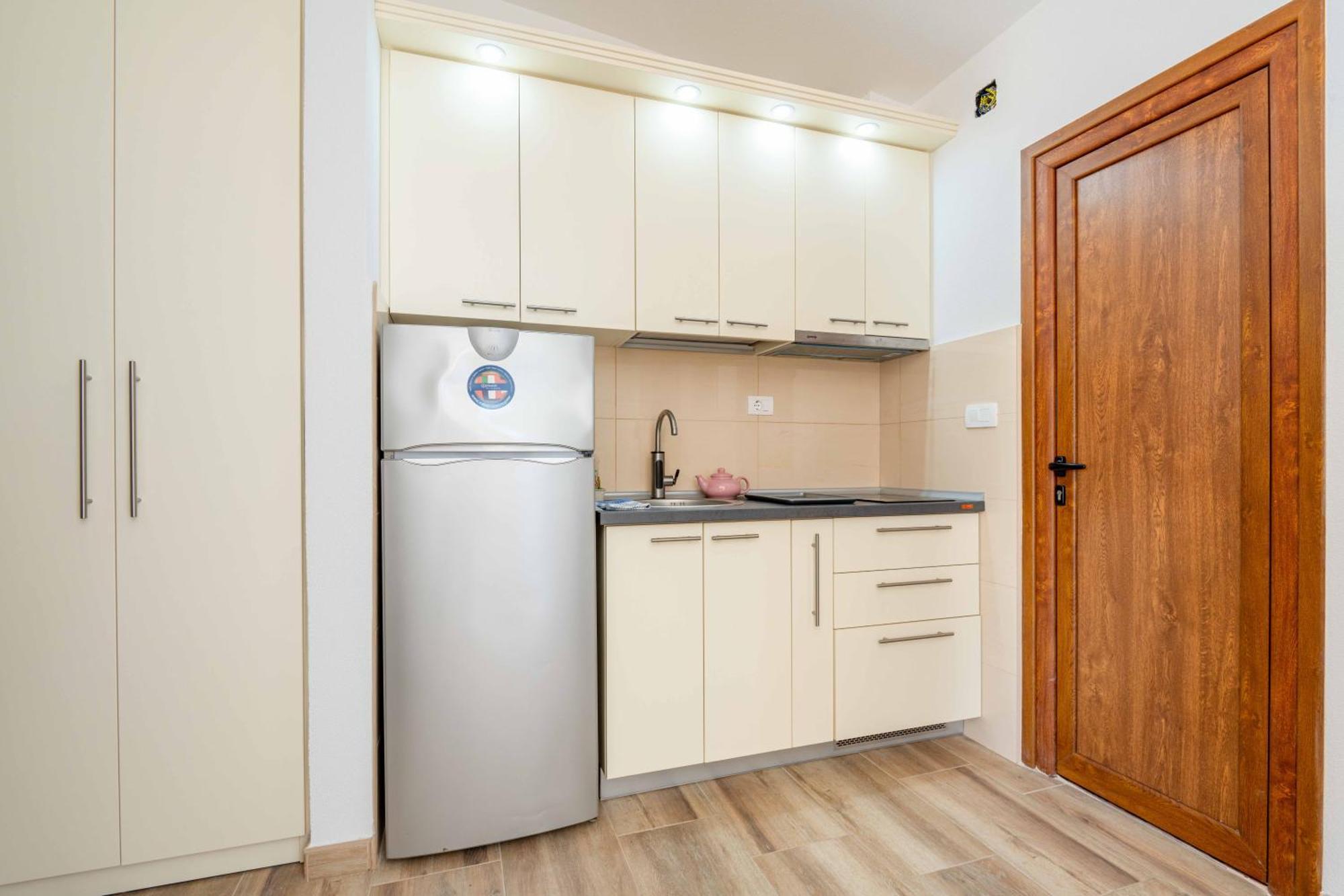 Apartmani Sonja I Branko Sutomore Zewnętrze zdjęcie